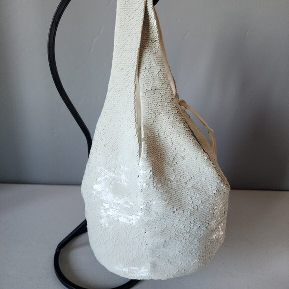 J.W.Anderson Sequined Shopper "EUC" - Picture 6 of 16
